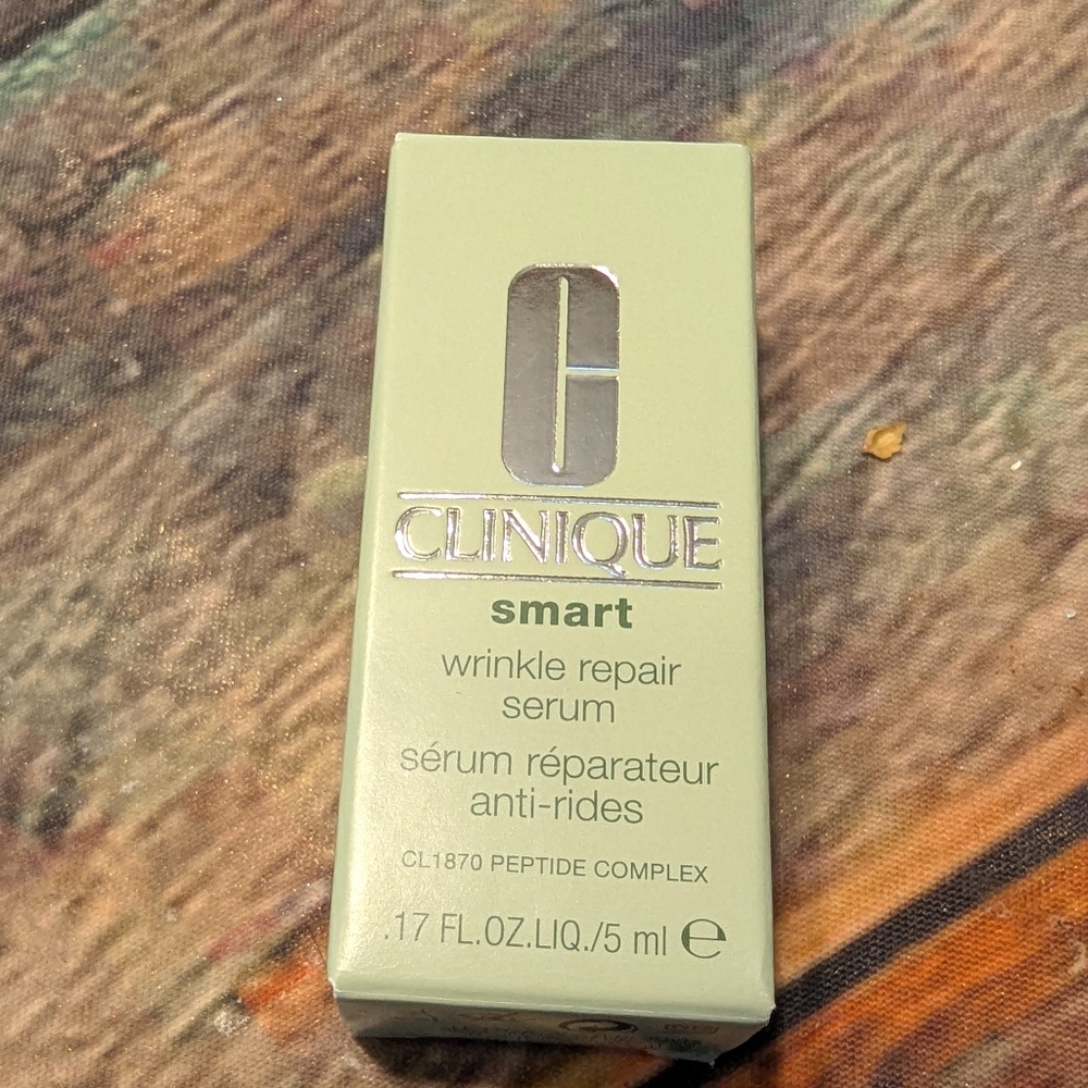 CLINIQUE Smart Wrinkle Repair Serum Travel Size NIB